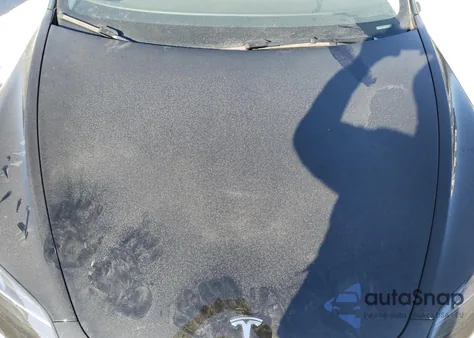 2024 Tesla Model 3 from USA, damaged, VIN 5YJ3E1EB8RF793027